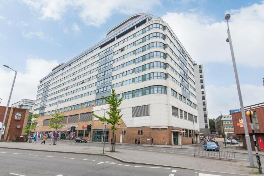 Marco Island -Very Spacious City Centre 1 Bedroom Apartment Nottingham Exterior photo